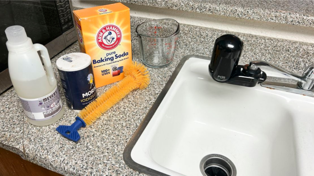 how to clean garbage disposal